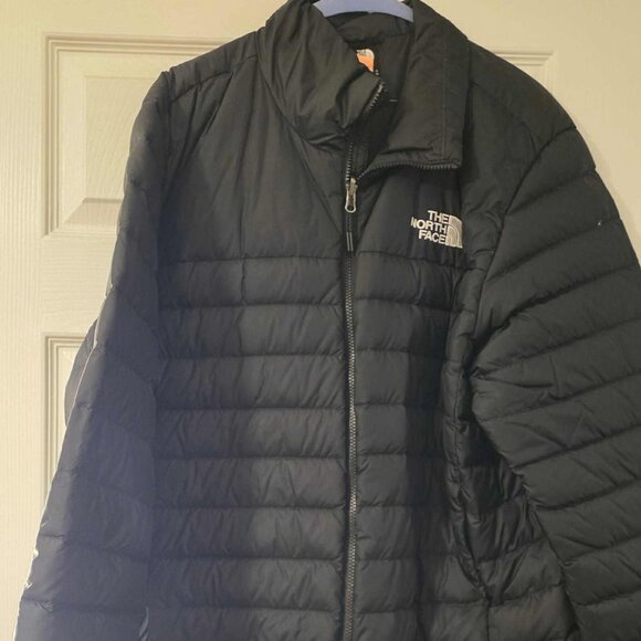 Jackets & Blazers - BLACK NORTH FACE COAT WITH BLEMISH ON BACK
